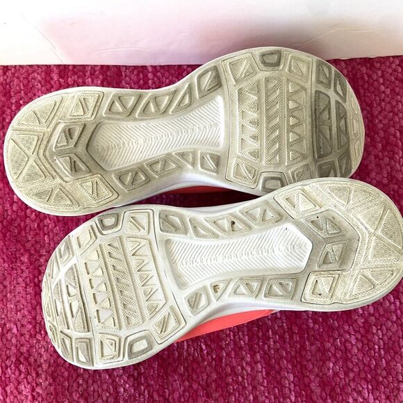 APL Techloom Bliss Running Athletic Shoes White/Cream/Neon Coral Orange 6.5 - Picture 9 of 11